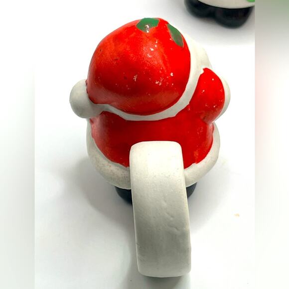 Vintage Santa porcelain napkin rings, set of 7 - Picture 5 of 6